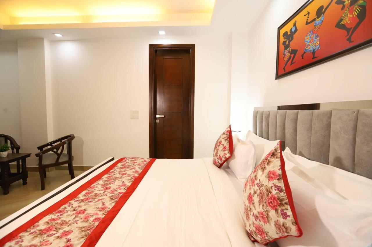 Hotel Nature View Green Park Metro Couple Friendly New Delhi Exteriör bild
