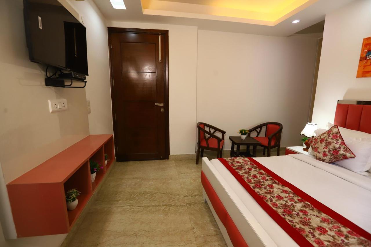 Hotel Nature View Green Park Metro Couple Friendly New Delhi Exteriör bild