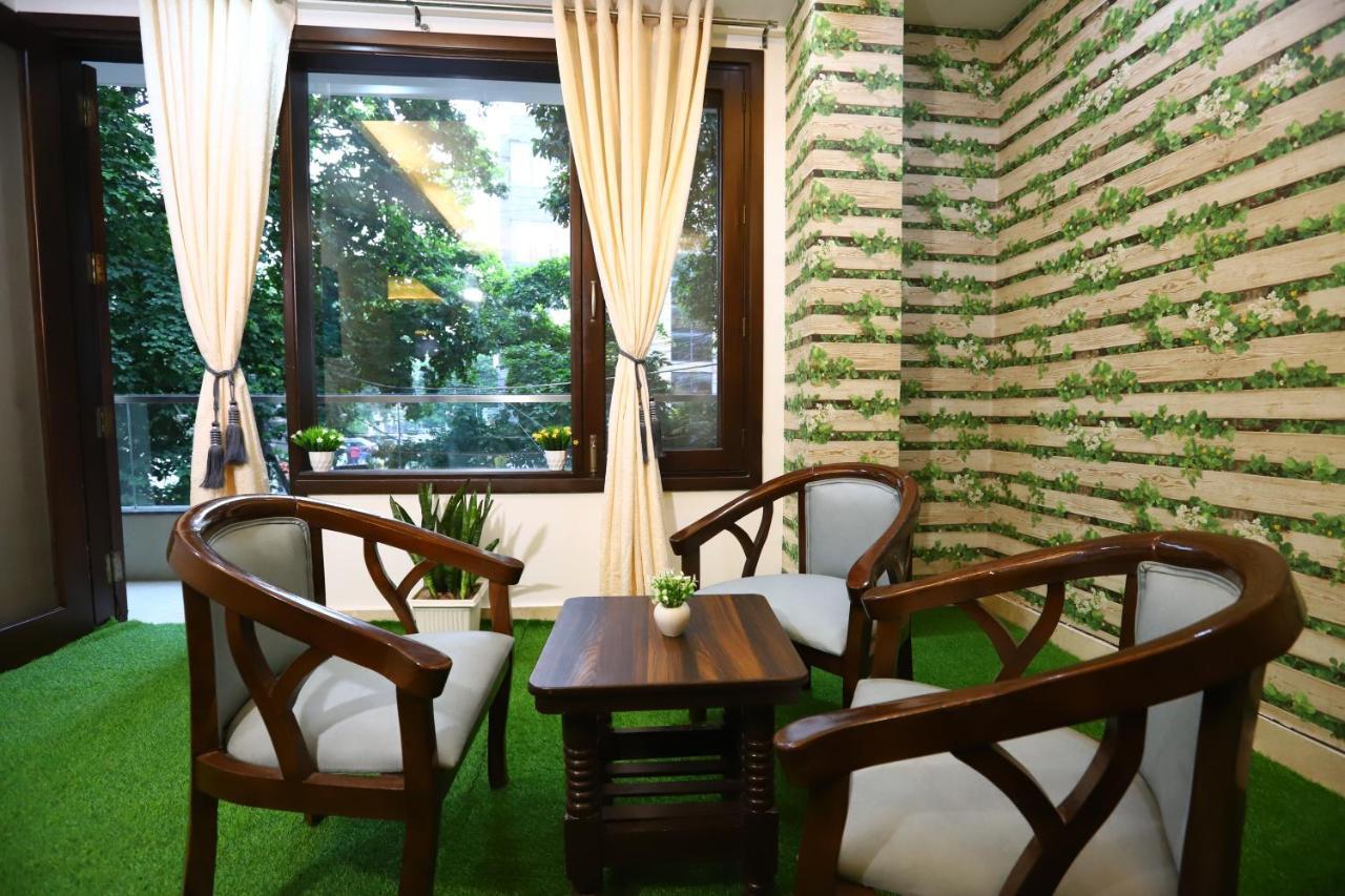 Hotel Nature View Green Park Metro Couple Friendly New Delhi Exteriör bild